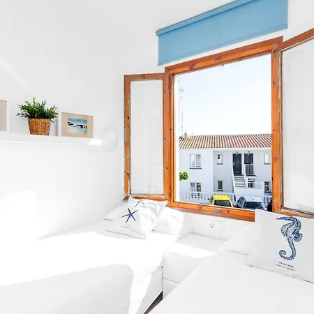 Arenal De'n Castell Apartment *